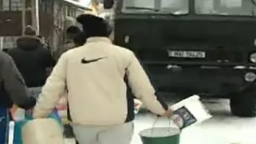 Dâmboviţa: Peste 1.000 de oameni au rămas fără apă potabilă, după ce conducta de alimentare a înghețat
