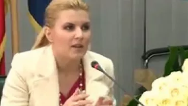 Elena Udrea, la predarea mandatului Ministerului Turismului: „Am avut șansa de a mă afirma într-o perioadă extrem de grea”