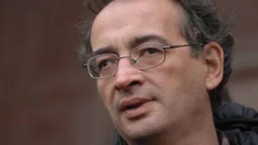 Europarlamentarul PDL Traian Ungureanu, confundat cu premierul: Am o colecție de cereri de favoruri