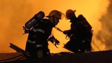 Explozie într-un bloc din Capitală: Trei persoane au fost rănite