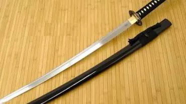 Fostul viceprimar al unei comune din Mehedinți şi fratele său, la spital după ce au fost atacaţi cu săbii şi topoare