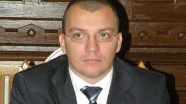 Tatăl şi fratele mai mic al deputatului Mihail Boldea, citaţi luni dimineaţă la DIICOT