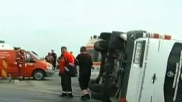 Accident cu trei mașini la Râmnicu Vâlcea: Patru persoane au fost rănite