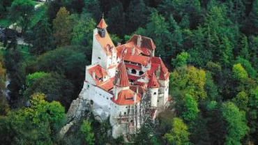 Obiectivele turistice din România, în presa britanică: Sate pitorești, castele ca-n poveşti și „monstruozităţi din era comunistă"