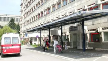 Prahova: 66 de persoane au suferit o intoxicație alimentară după ce au consumat produse din programul "Laptele și cornul"