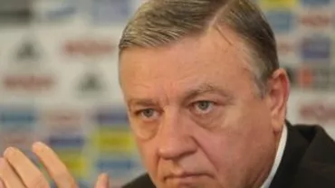 Mircea Sandu a fost convocat la DNA: "Nu se pune sechestru pe sediul FRF"