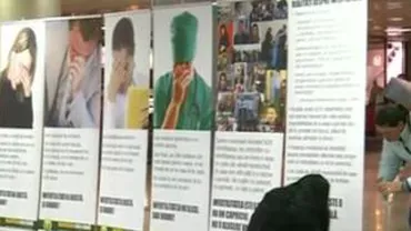 Mini-expoziția ”Infertilitatea există și doare”, organizată în Pasajul Universității din București