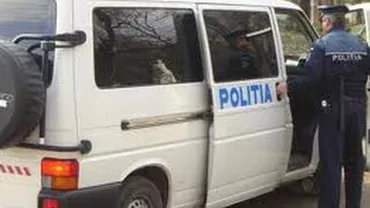 Hoți prinși cu focuri de armă, în Craiova. Unul dintre suspecți a fost rănit