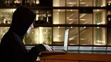 Conversaţiile pe linia antiteroristă înfiinţată de poliţia britanică, interceptate de hackeri