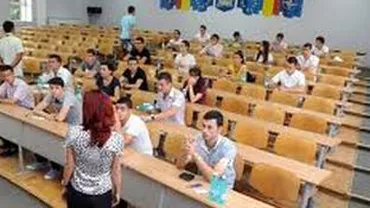 Admiterea la facultate, pe bază de examen scris, dosar sau ambele. VEZI sistemul aplicat de universitățile bucureștene