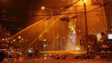 Timișoara: Locatarii unui bloc au fost evacuați în noaptea de Înviere din cauza unui incendiu