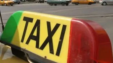 Bacău: Un tânăr a fost amenințat cu un pistol de o șoferiță de taxi și bătut de un coleg al acesteia