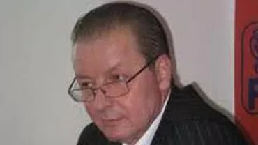 Deputatul PDL Eugen Uricec demisionează din PDL pentru a trece la PSD. Ioan Sbîrciu trece la PC