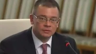 Ungureanu, înainte de moţiune: Alţii trebuie să aibă emoţii pentru moțiune, nu eu