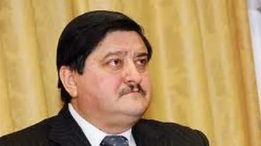 PSD şi PDL, negocieri în timpul dezbaterii moţiunii. Constantin Niţă: USL are 4 voturi în plus peste cele necesare