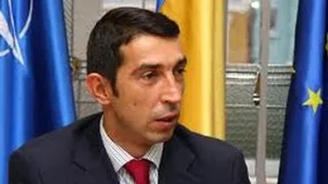 Ciprian Dobre (PNL), discurs în maghiară, engleză și română în Parlament. Marko Bela: Promit să vorbesc o singură limbă