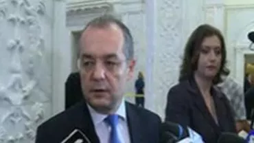 Emil Boc: Cine votează pentru moțiunea de cenzură va fi exclus din PDL