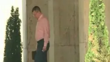 Mihai Răzvan Ungureanu s-a întâlnit cu fostul ministru Gabriel Berca la Palatul Victoria