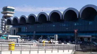 Un avion cu 320 de pasageri la bord a aterizat de urgenţă pe aeroportul Otopeni