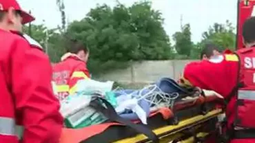 Una dintre victimele accidentului rutier din Suceava, adusă cu elicopterul în București (VIDEO)