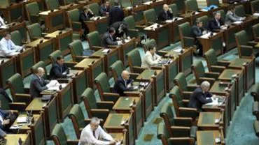 Lege care prevede pedepse de 10 ani închisoare pentru abandonarea copiiilor, adoptată tacit în Senat