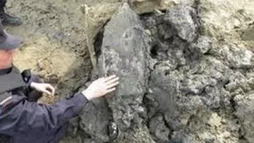 Bombă din Al Doilea Război Mondial, descoperită în curtea unei familii din Buzău: Proiectilul avea 50 de kilograme