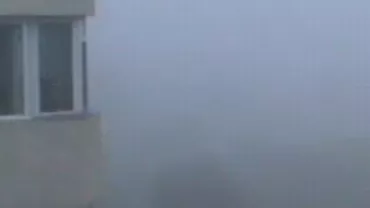 Fenomen neobișnuit la malul Mării Negre: Constanța și Năvodari, cuprinse de o ceață densă. Porturile au fost închise