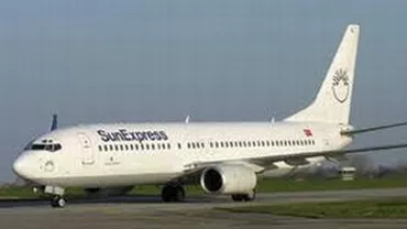 Aterizare de urgență pe Otopeni, după ce un pasager a agresat fizic o însoțitoare de zbor