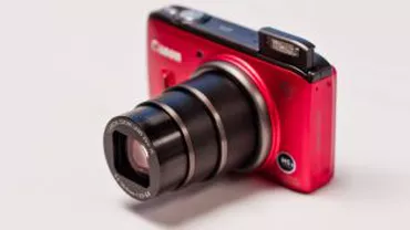 Gadget test: Canon PowerShot SX260 HS - compacta cu megazoom aproape ideală pentru o vacanță reușită (FOTO)