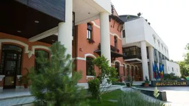 Puiu Haşotti şi Adrian Iorgulescu, nume vehiculate pentru înlocuirea lui Mircea Diaconu la Ministerul Culturii