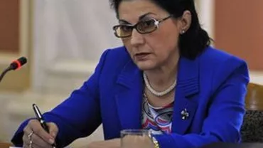 Un nou ministru cu probleme la Educaţie: Ecaterina Andronescu, în acelaşi tip de situaţie de incompatibilitate în care s-a aflat şi Mircea Diaconu