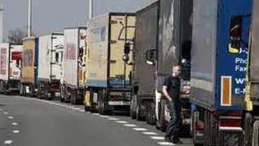 CNADNR interzice temporar circulaţia vehiculelor cu masa totală mai mare de 7,5 tone