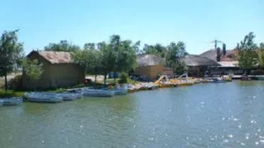 Două persoane au fost rănite după ce două ambarcaţiuni s-au ciocnit în zona gura Portiţei. Unul dintre răniți este canotorul Iustin Porcăraşu