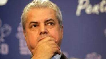 IML nu poate decide dacă Adrian Năstase poate fi transportat în Spitalul Penitenciarului Rahova