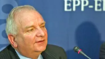 Președintele grupului PPE din Parlamentul European: Ponta să demisioneze dacă se dovedește că a plagiat