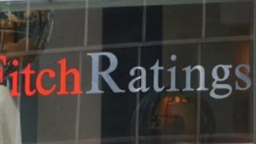 Fitch a reconfirmat joi ratingul României pentru datoriile pe termen lung în valută și în lei
