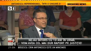 Trafic periculos în Marea Britanie: Un șofer de autobuz lovește intenționat un biciclist care îl incomoda (VIDEO)
