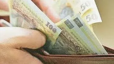 Câştigul salarial net a scăzut în mai cu 1,5% faţă de aprilie, la 1.530 lei: Vezi domeniile cu cele mai mai pierderi