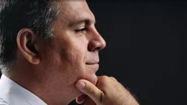 „Master” Zgonea, clientelismul şi obedienţa legislativă: De la Monitorul consilierei Costescu, la "facem cum vrea Ponta"