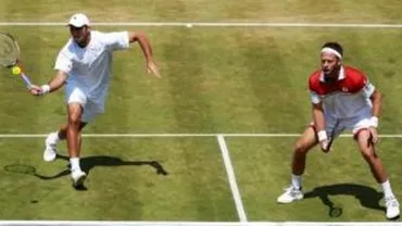 Perechea Horia Tecău/Robert Lindstedt, în sferturile turneului de la Bastad