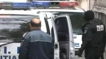 Percheziții DIICOT în mai multe județe. Este vizată o rețea de trafic de stupefiante