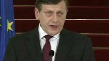 Antonescu sfidează Occidentul: „În materie de referendum, ordonanța e în vigoare. Președintele nu primește ordine și dispoziții de la nimeni”