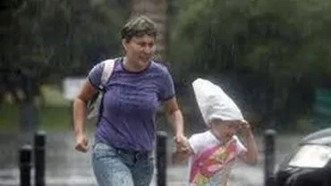 Atenționare meteo de vreme instabilă în toată țara până luni seara