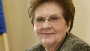 Ministrul muncii, Mariana Câmpeanu, se dezice de Ponta și Antonescu: Nu mă retrag din politică dacă Băsescu nu e demis