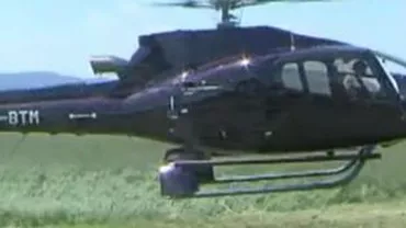 Intervenție cu un elicopter privat pentru stingerea unui incendiu izbucnit pe munte, la Cheile Râşnoavei