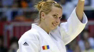 Mircea Badea și Victor Ciutacu o jignesc dur pe Alina Dumitru, singura medaliată la JO: “Vaca e vacă pentru că așa s-a născut”