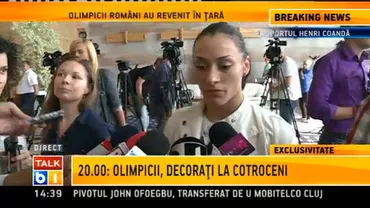 Cuplu se swingeri americani, împreună cu amantul femeii, arestați pentru că vroiau să găsească un câine pentru o partidă de sex