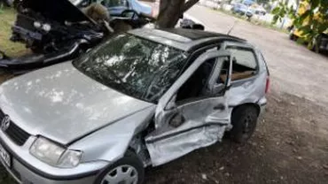 Șase mașini, implicate într-un accident pe DN1, în apropiere de Ploiești. Două persoane au fost rănite