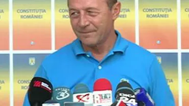 Traian Băsescu, invitat la meciul Dinamo - FC Barcelona: "Nu merg, am rugat să fiu scuzat. Nu mai calc pe stadioane de câțiva ani"