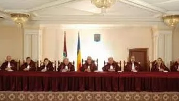 Curtea Constituţională discută posibilitatea de invalidare a referendumului cu o majoritate simplă